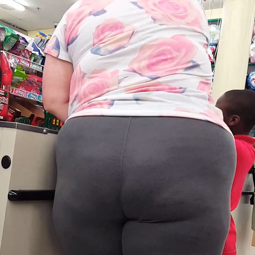 BIG GIRLS I&;D FUCK HARD AND SHOOT MY CUM IN IV
