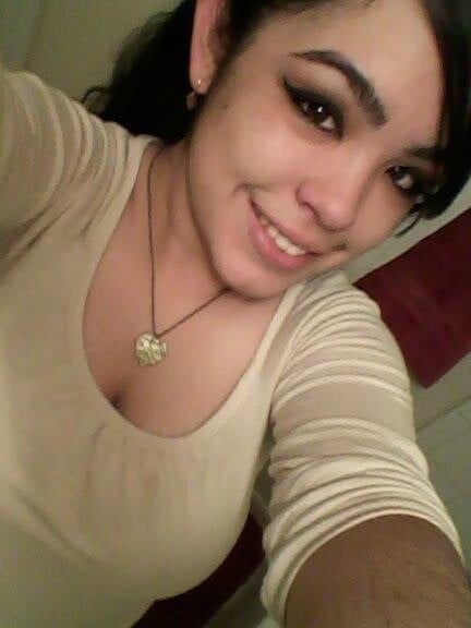 Girls with Thick Eyebrows