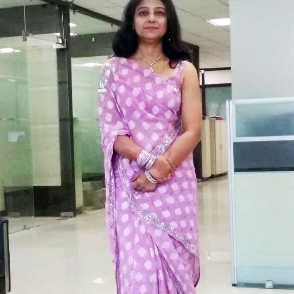 Sangeetha, Indian desi wife