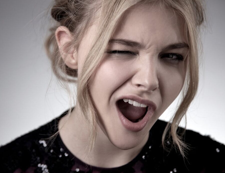 Chloe Grace Moretz Jerk Off Challenge