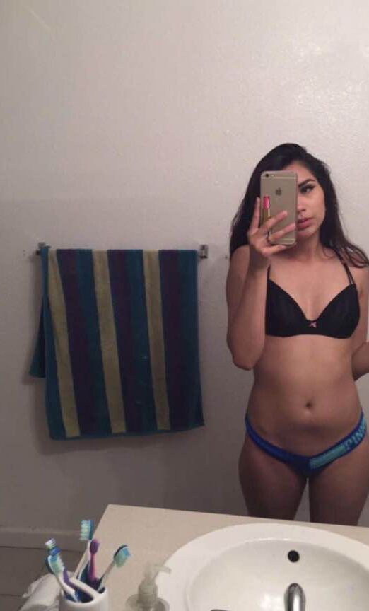 Stephanie show off her sexy body