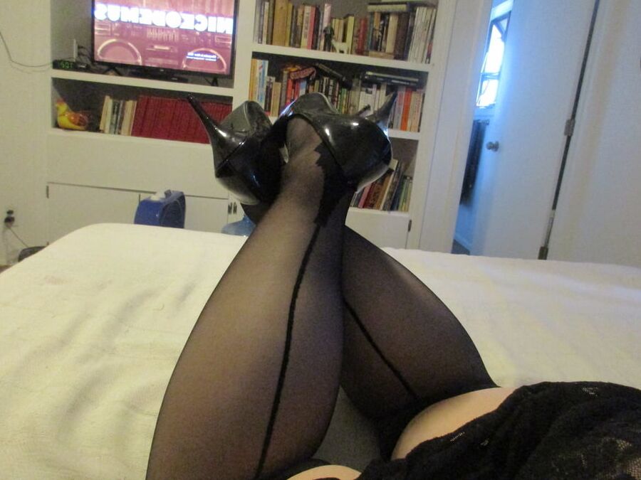 BBW in cuban heel stockings