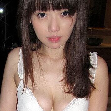 beautiful chinese girl has fun with her bf
