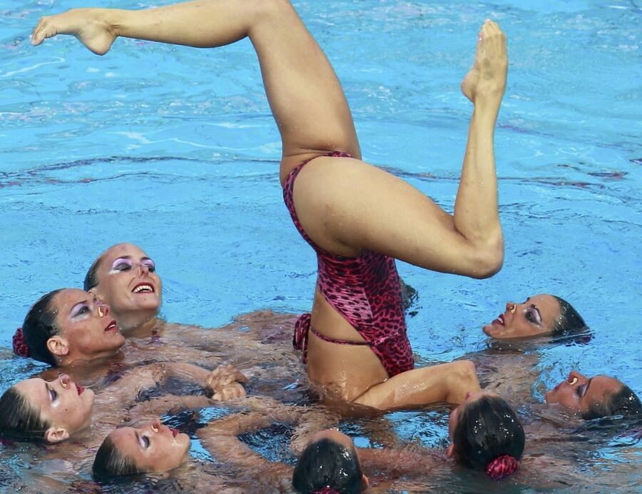 Synchronized Swimming