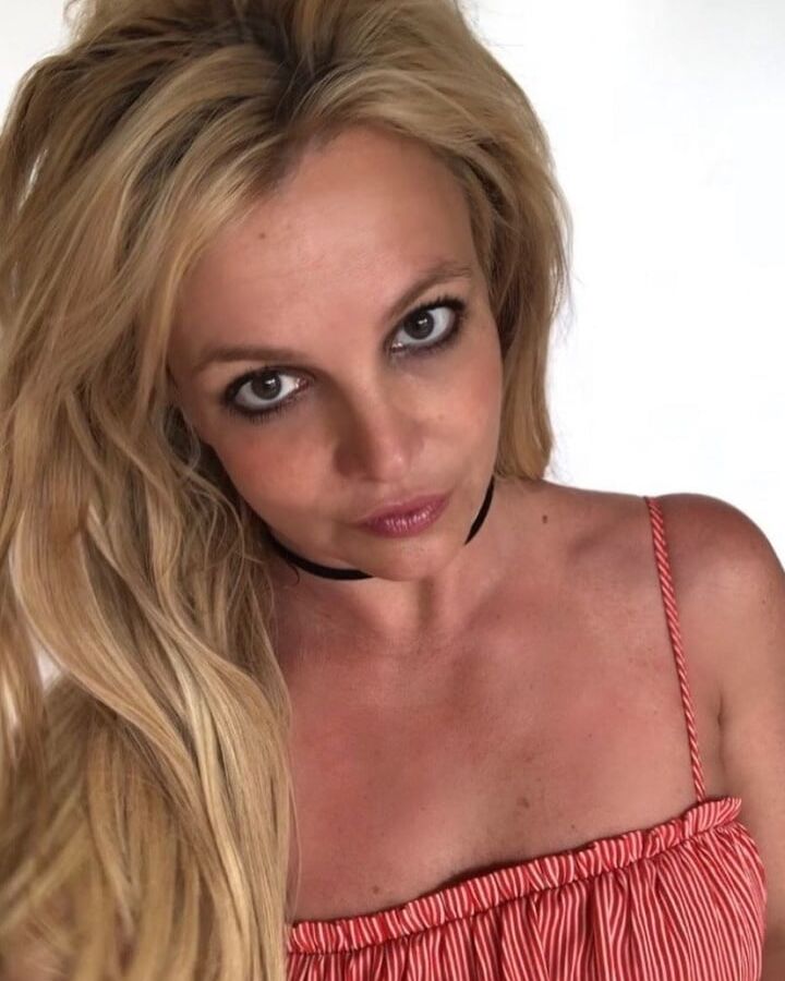 Britney Spears Social Media ..
