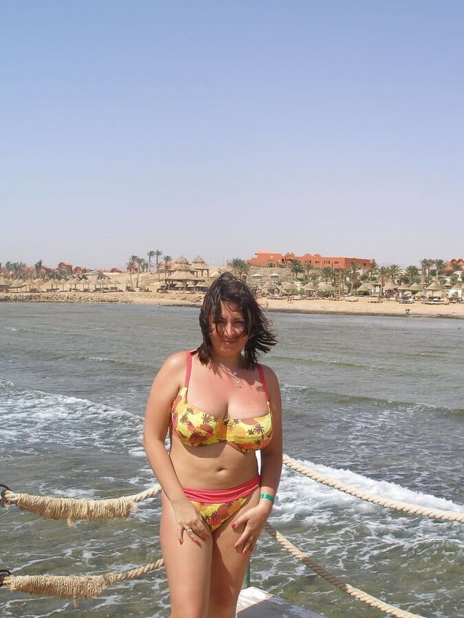 Chubby milf with saggy tits