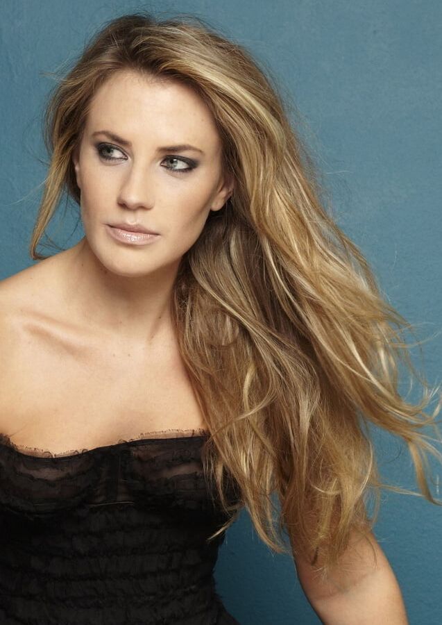 Georgie Thompson Fit As Fuck
