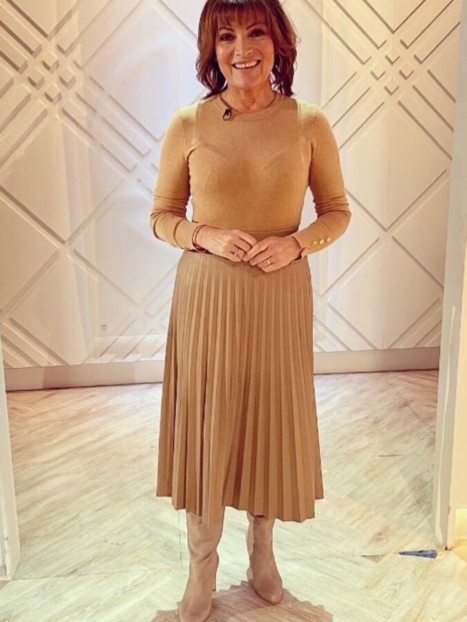 Female Celebrity- Lorraine Kelly