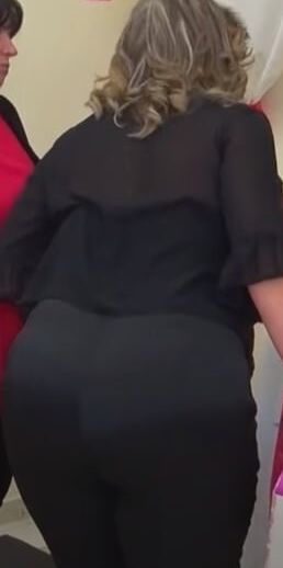 Serbian mature bbw mmm