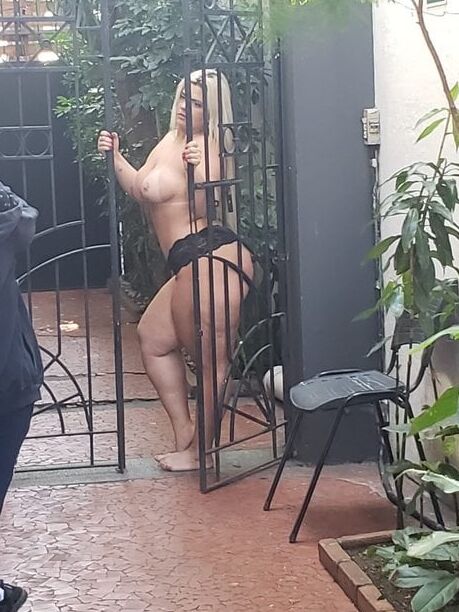 DEBORA PORTO, A GORDELICIA