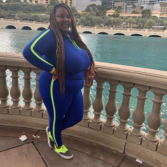 BBWs And Thick Girls