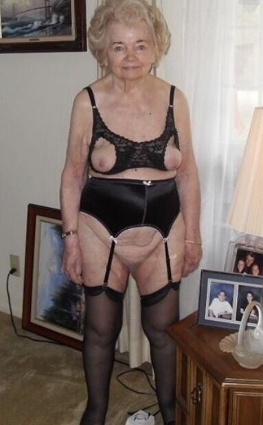 this granny turns me on
