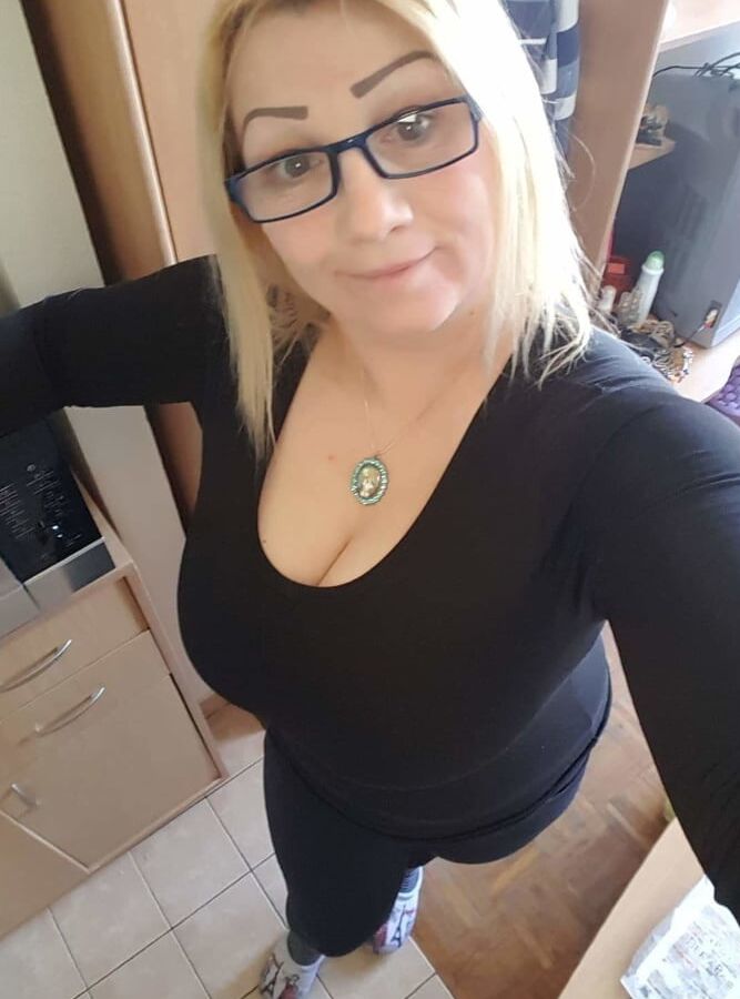 horny bbw slut