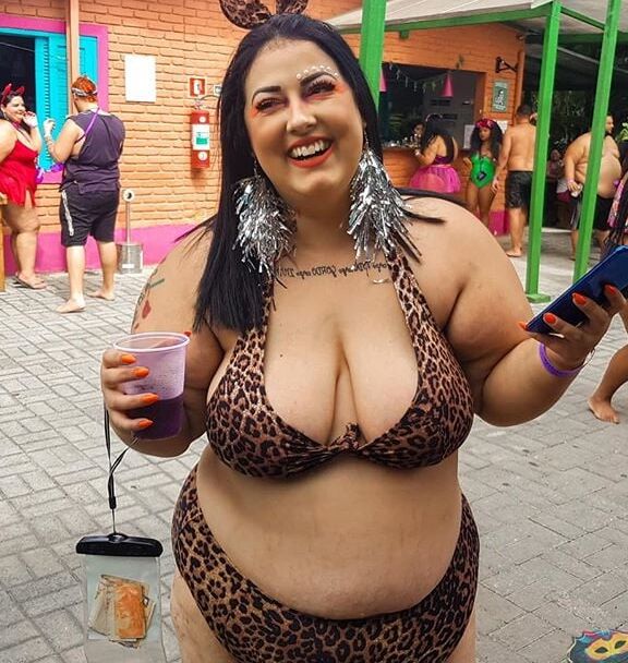 BBWs And Thick Girls
