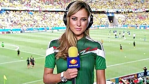 Journaliste sexy