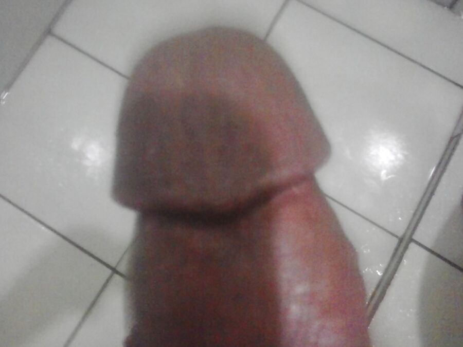 Eu saindo pra rebolar na rua