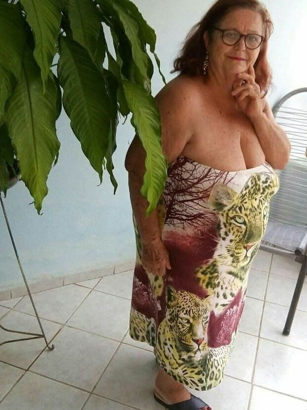 BBw mix )Dressed women)