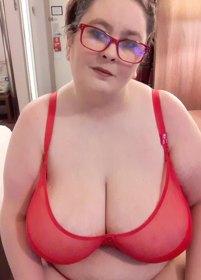 Big Girls Wearing Bras