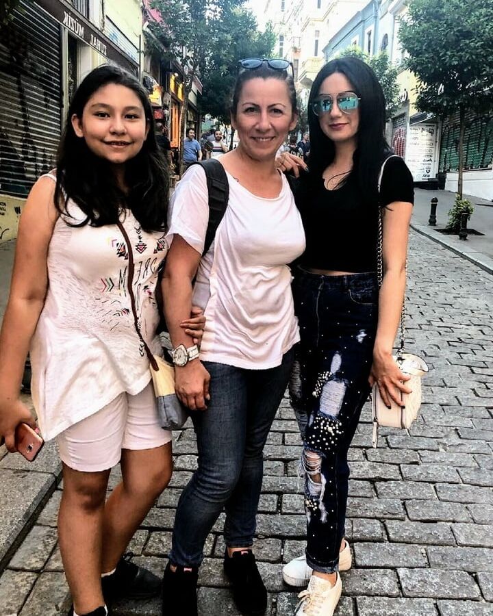 Turkish Hangisini Sikersin