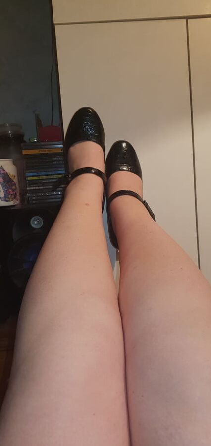 Shoes and feet