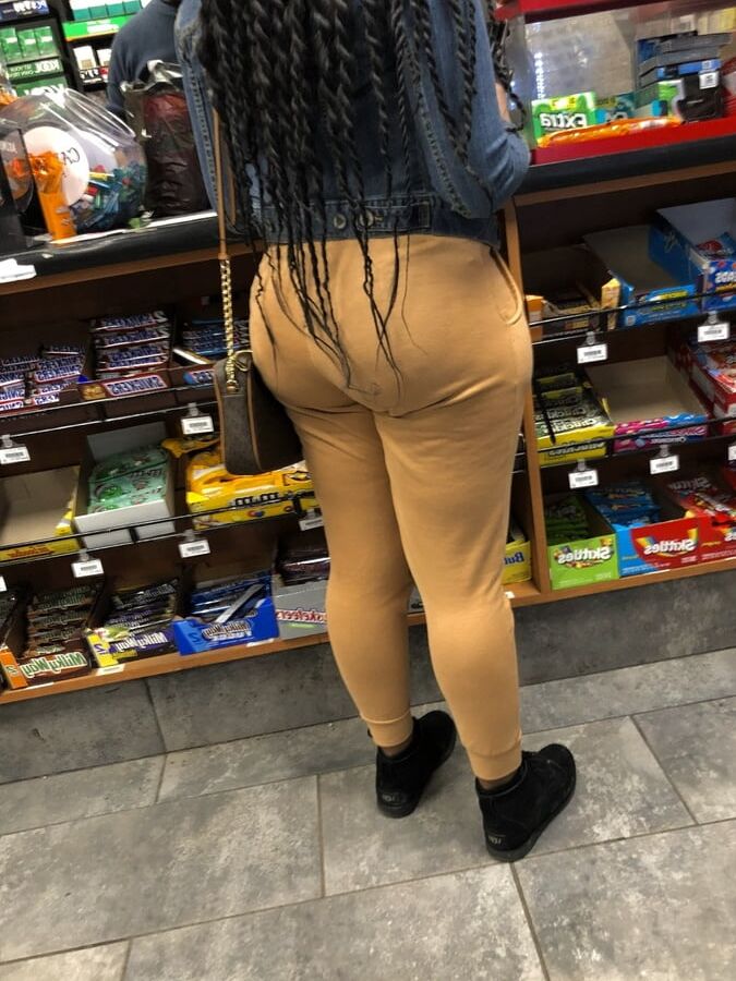 Fat ass candids