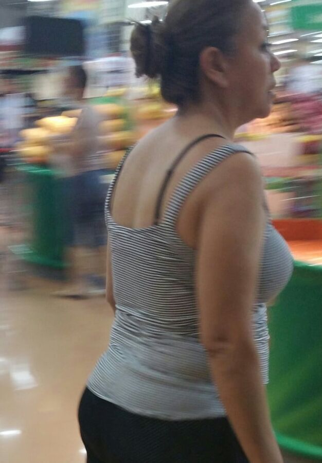 SRA TETAS HEAVY EE