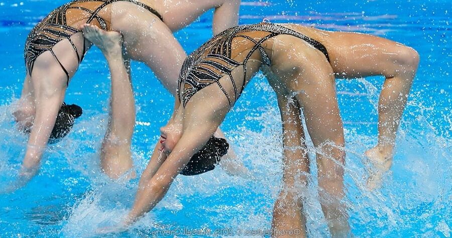 Synchronized Swimming