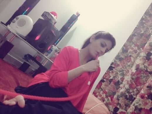CUTE PAKI WIFE