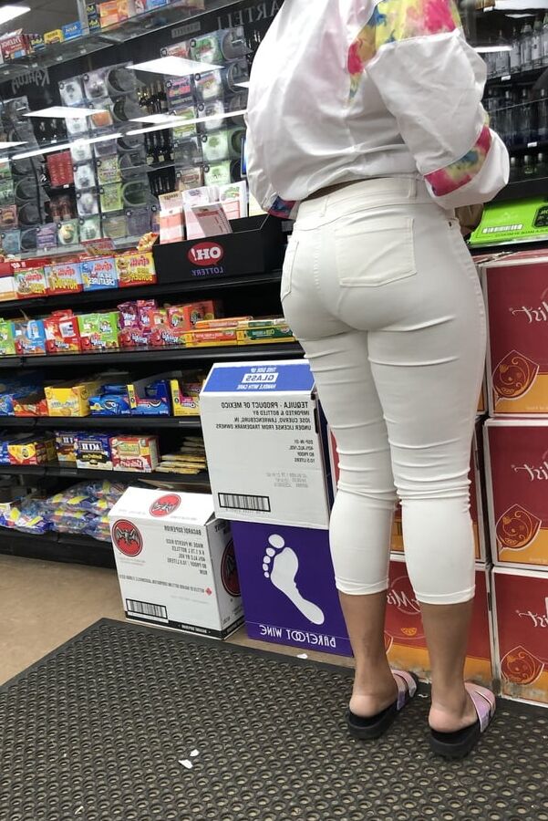 Fat ass candids