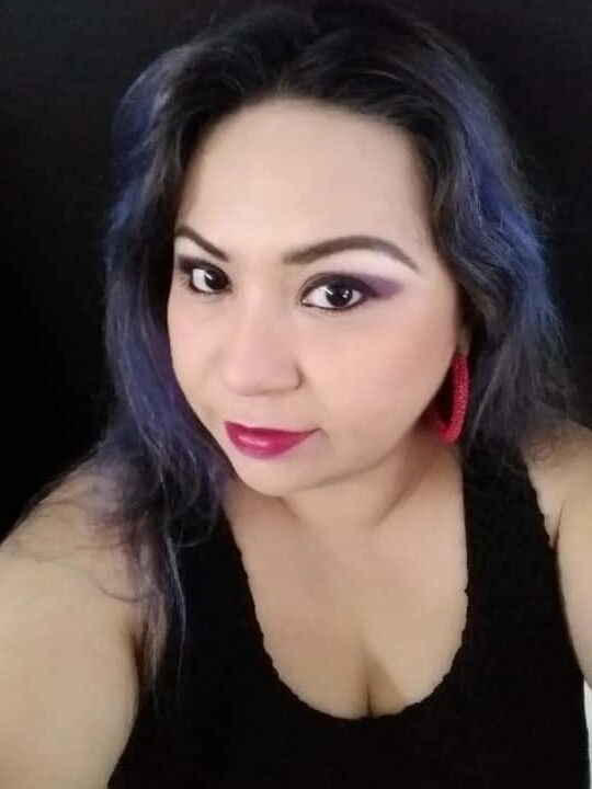 Maestra Coqueta con sus tetas - Miss with Big boobs