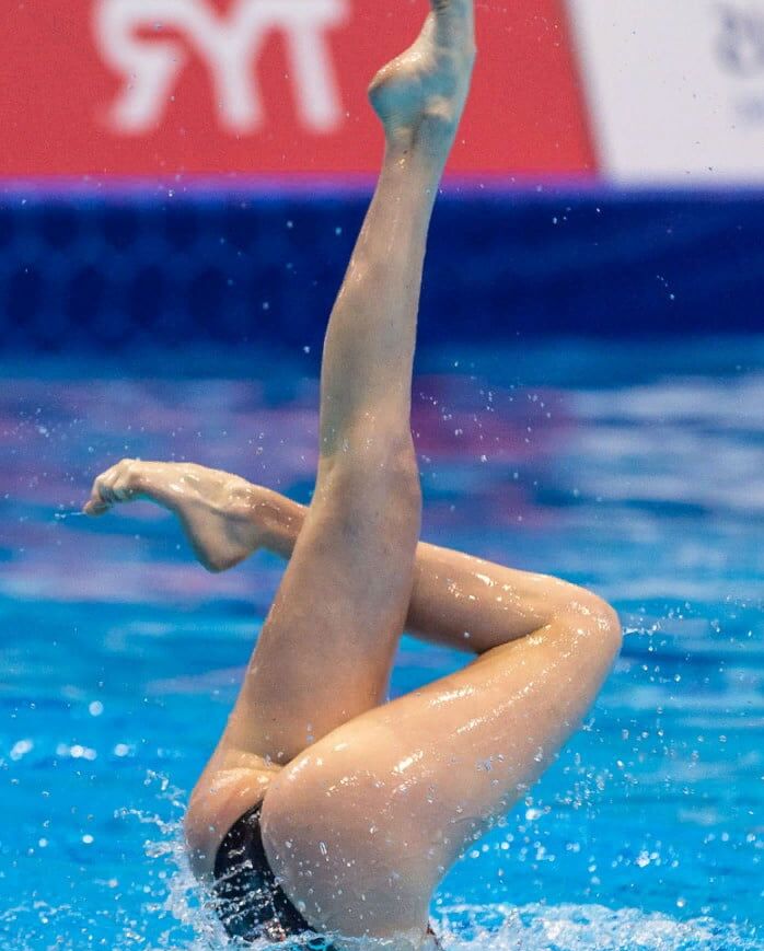 Synchronized Swimming