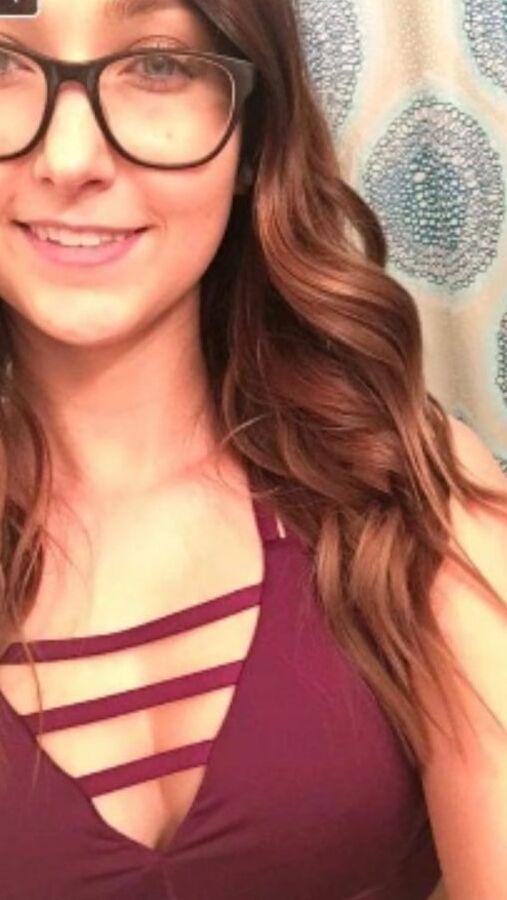 Sexy Redheaded Slut Lauren