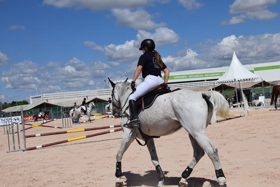 girls in jodhpurs