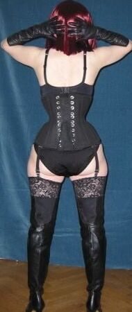 annalai corset-queen