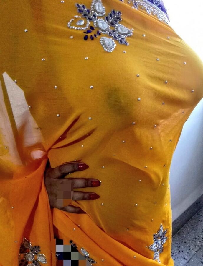 Bhabhi in kanpur