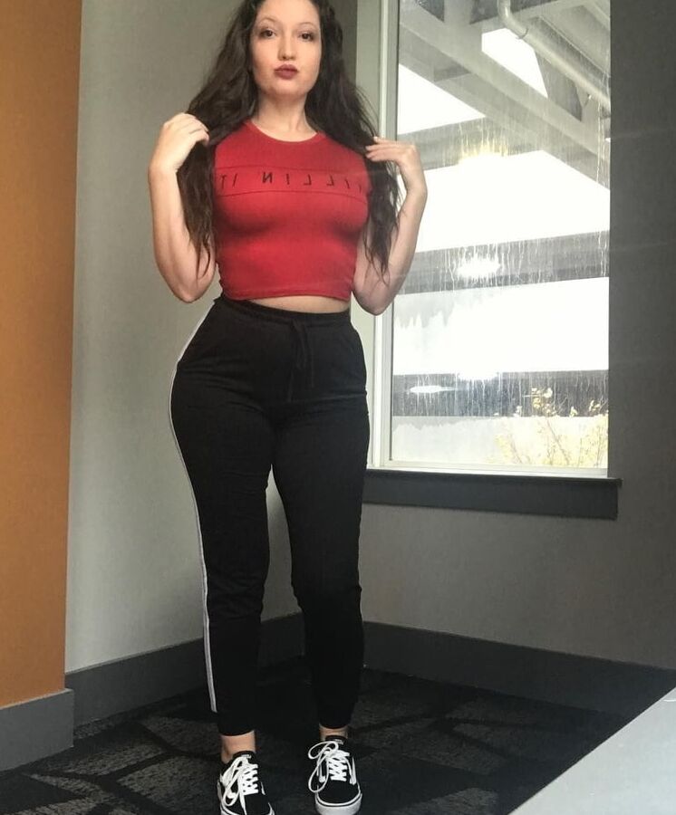 Hot GF with Big Ass