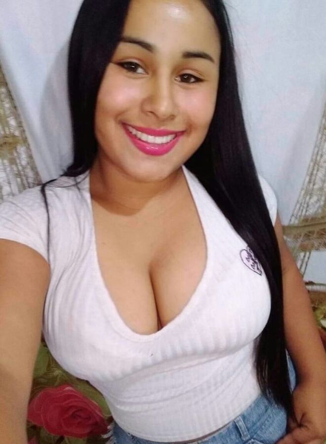 GORDIBUENAS BIG BUSTY LATINS