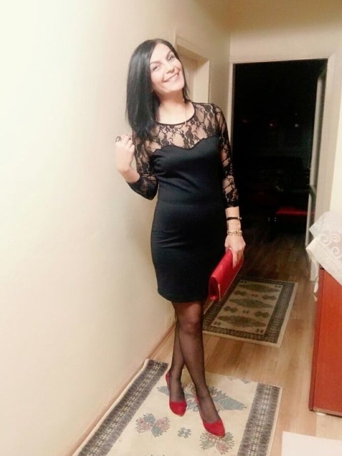 Turkish Milf Slut Serap
