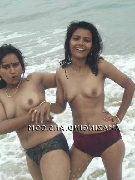Amazing Indians - Anjali and Mayura Lesbians
