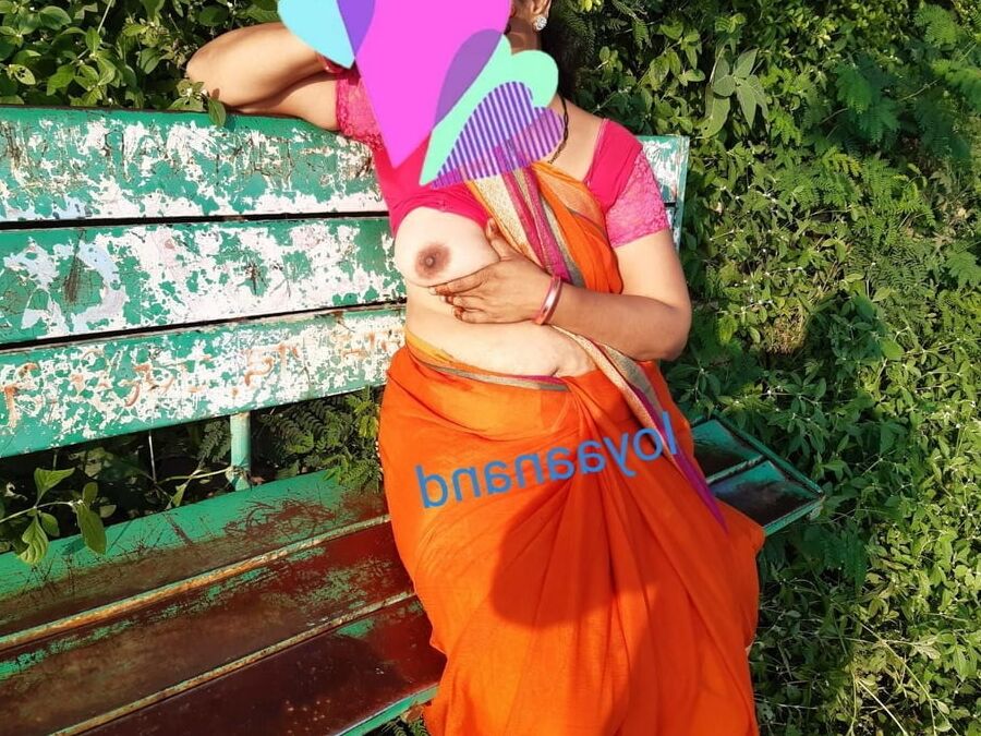 Hot girls bhabhi outdoor capture