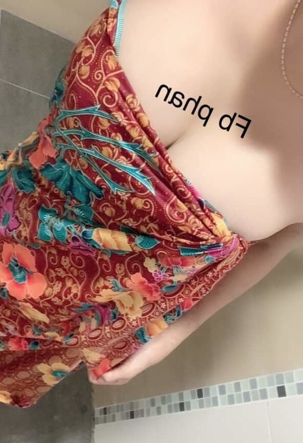 Thai girls at home