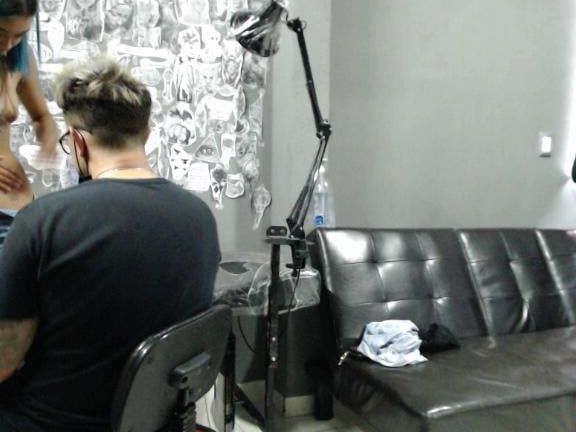 tattoo parlour voyeur