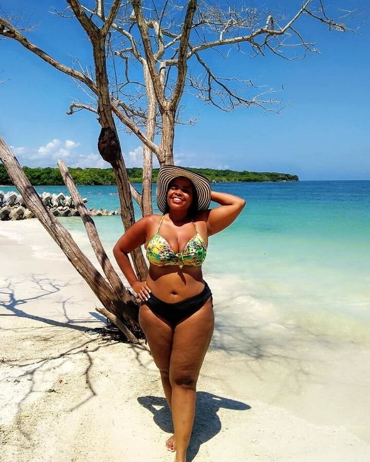 Gostosa (hot amateur)