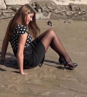 Hot pictures I found today