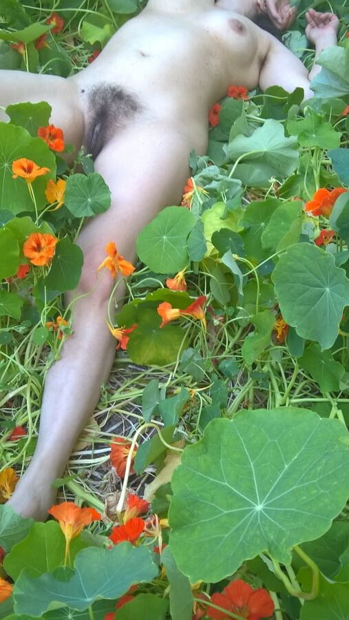 Hairy Milf JoyTwoSex With Flowers