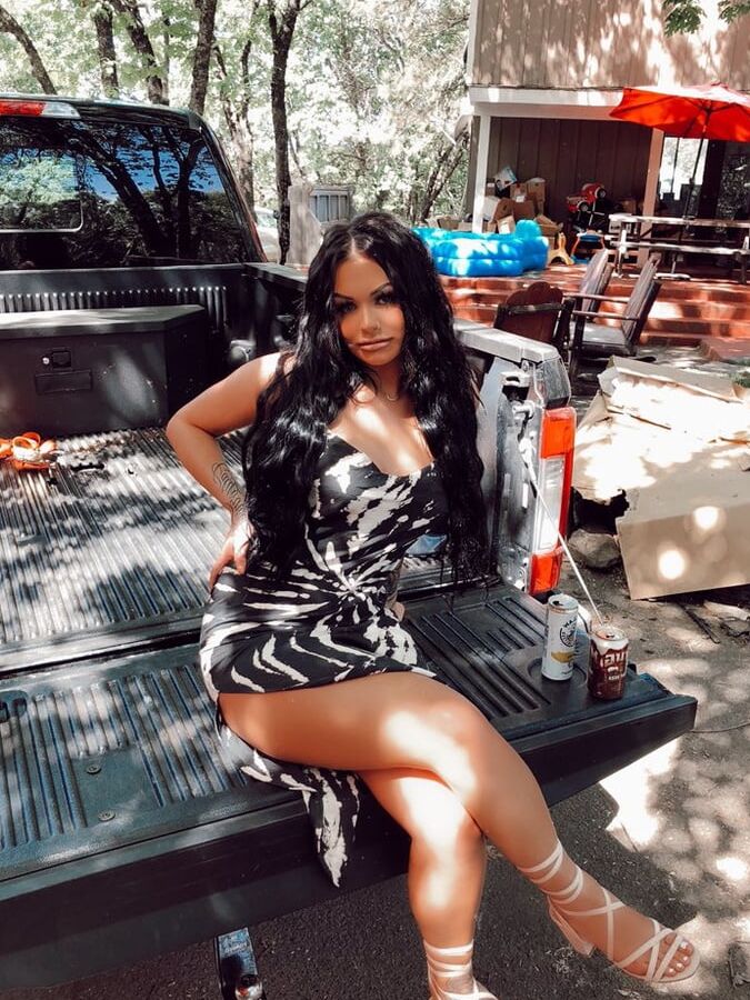 Beautyfull and sexy dark ladies