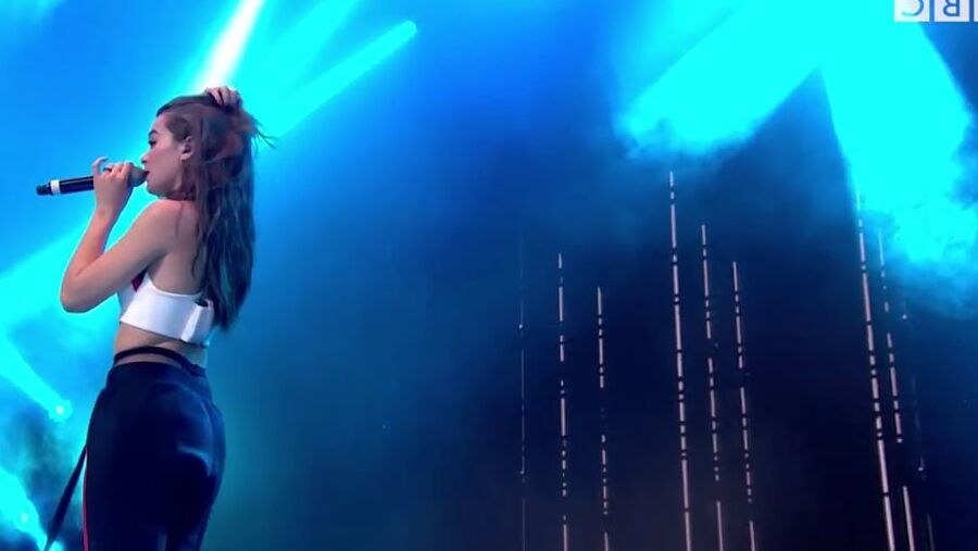 Hailee Steinfeld! cute woman!