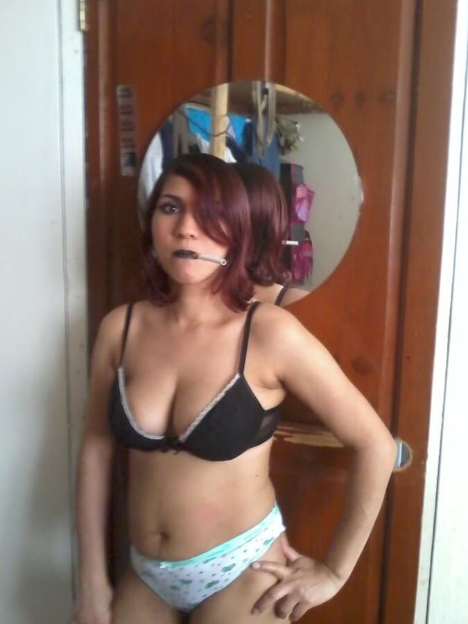 hot busty Latna whore