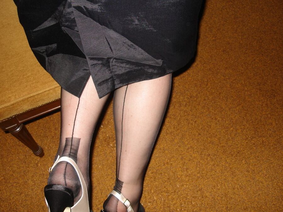 Fully Fashioned Nylons