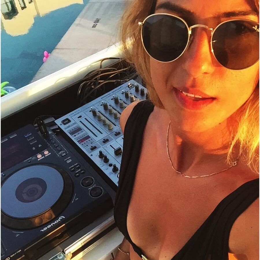 Sexy Turkish ipek